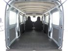 車両画像16