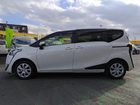 車両画像12