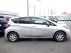 車両画像30