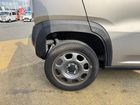 車両画像27