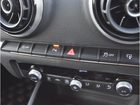 車両画像24