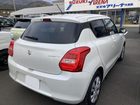 車両画像8