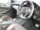 車両画像12