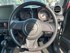 車両画像13