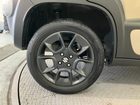 車両画像16