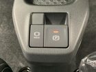 車両画像30