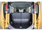 車両画像18