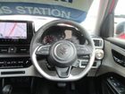 車両画像16