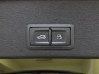 車両画像30