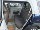 車両画像10