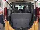 車両画像18
