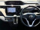 車両画像16