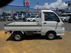 車両画像8