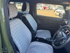 車両画像10