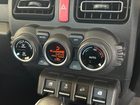 車両画像10