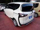 車両画像18