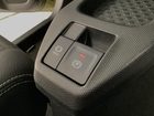 車両画像30