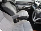 車両画像18
