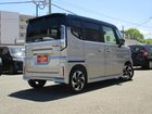 車両画像10