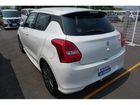 車両画像13