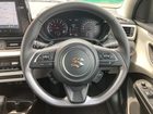 車両画像16
