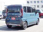 車両画像10