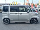 車両画像11