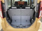 車両画像18