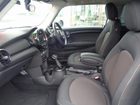 車両画像12