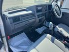 車両画像18
