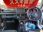 車両画像16