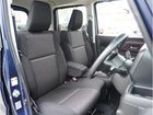車両画像18