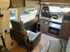 車両画像12