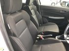 車両画像10