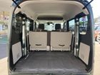 車両画像18