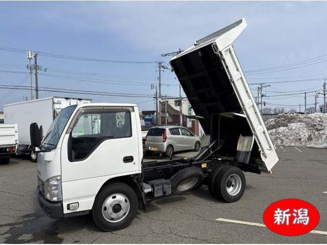 ISUZU ELF UT 2012