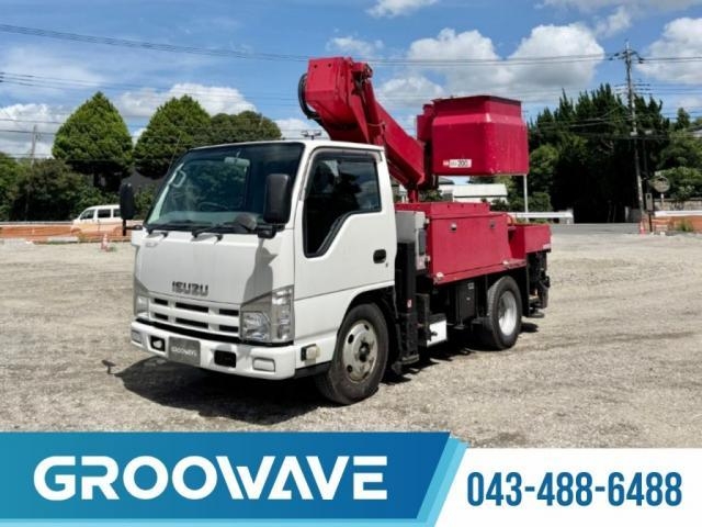 ISUZU ELF UT 2014