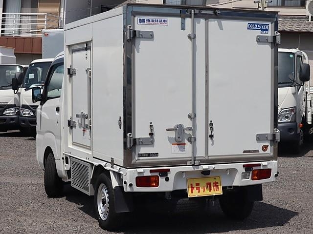 T24067082