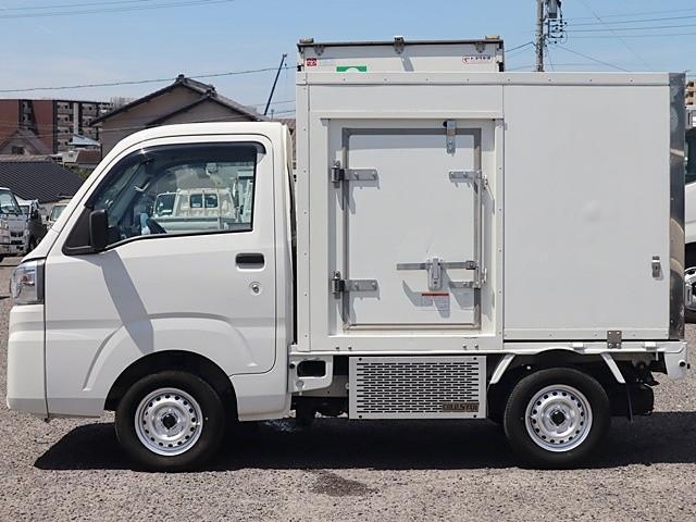 T24067082