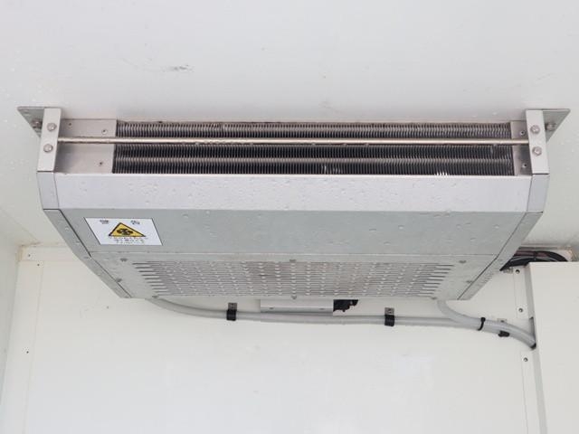 T24067082