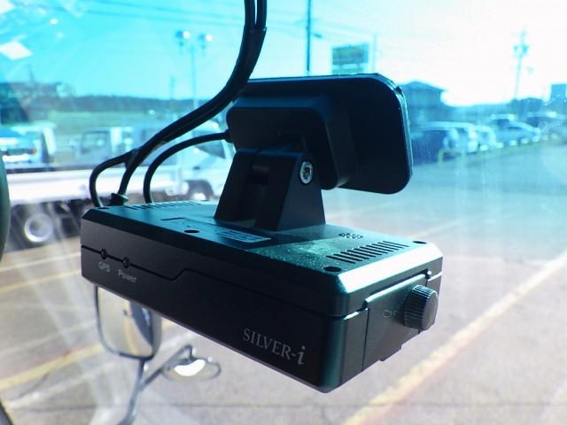 T24067229
