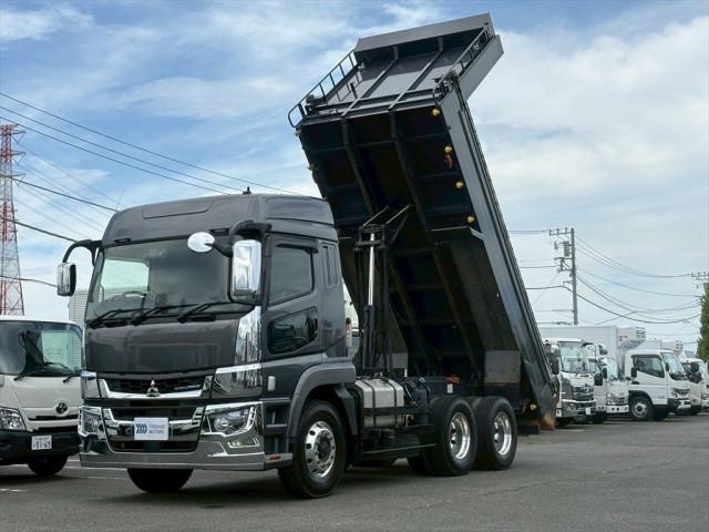 MITSUBISHI SUPER GREAT 2022