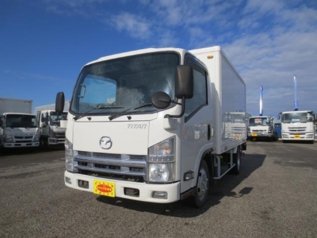 MAZDA TITAN 2010