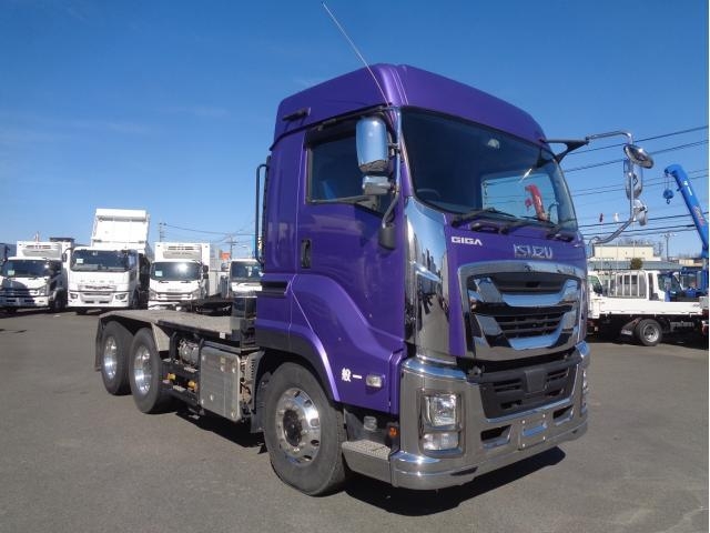 ISUZU GIGA 2019