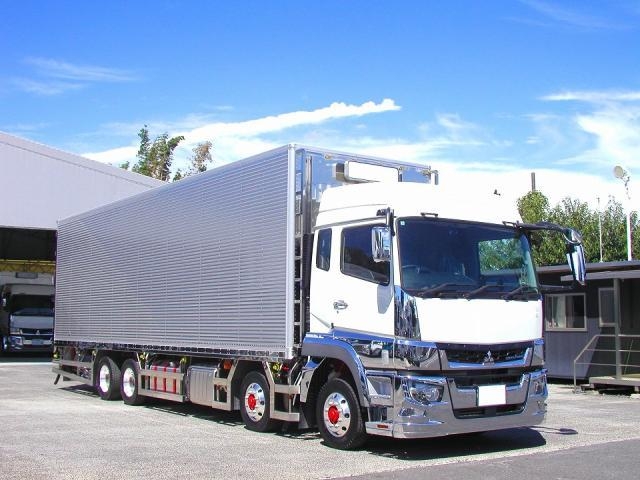 MITSUBISHI SUPER GREAT 2024