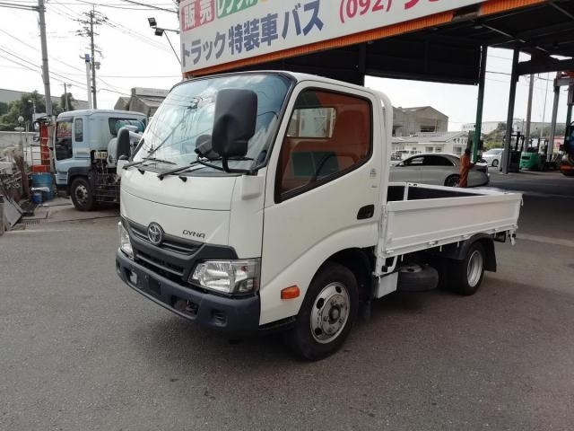 TOYOTA DYNA 2019