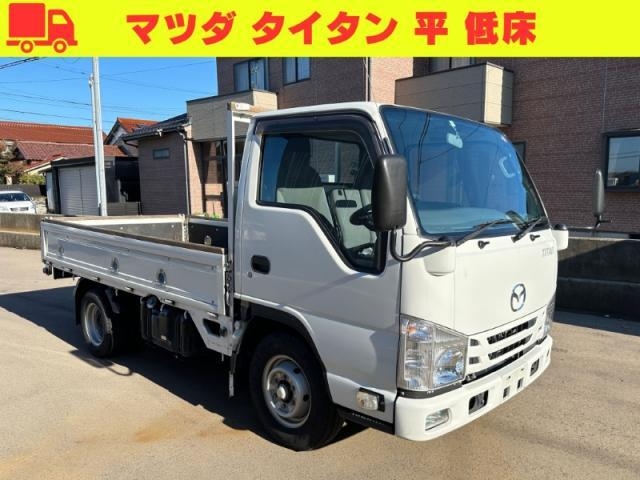 MAZDA TITAN 2018