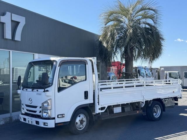 MAZDA TITAN 2018