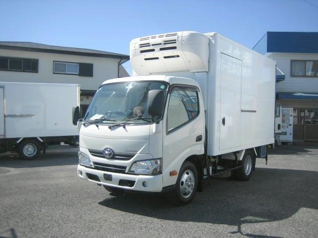 TOYOTA DYNA 2018