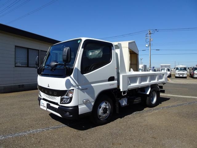 MITSUBISHI CANTER GUTS 2024